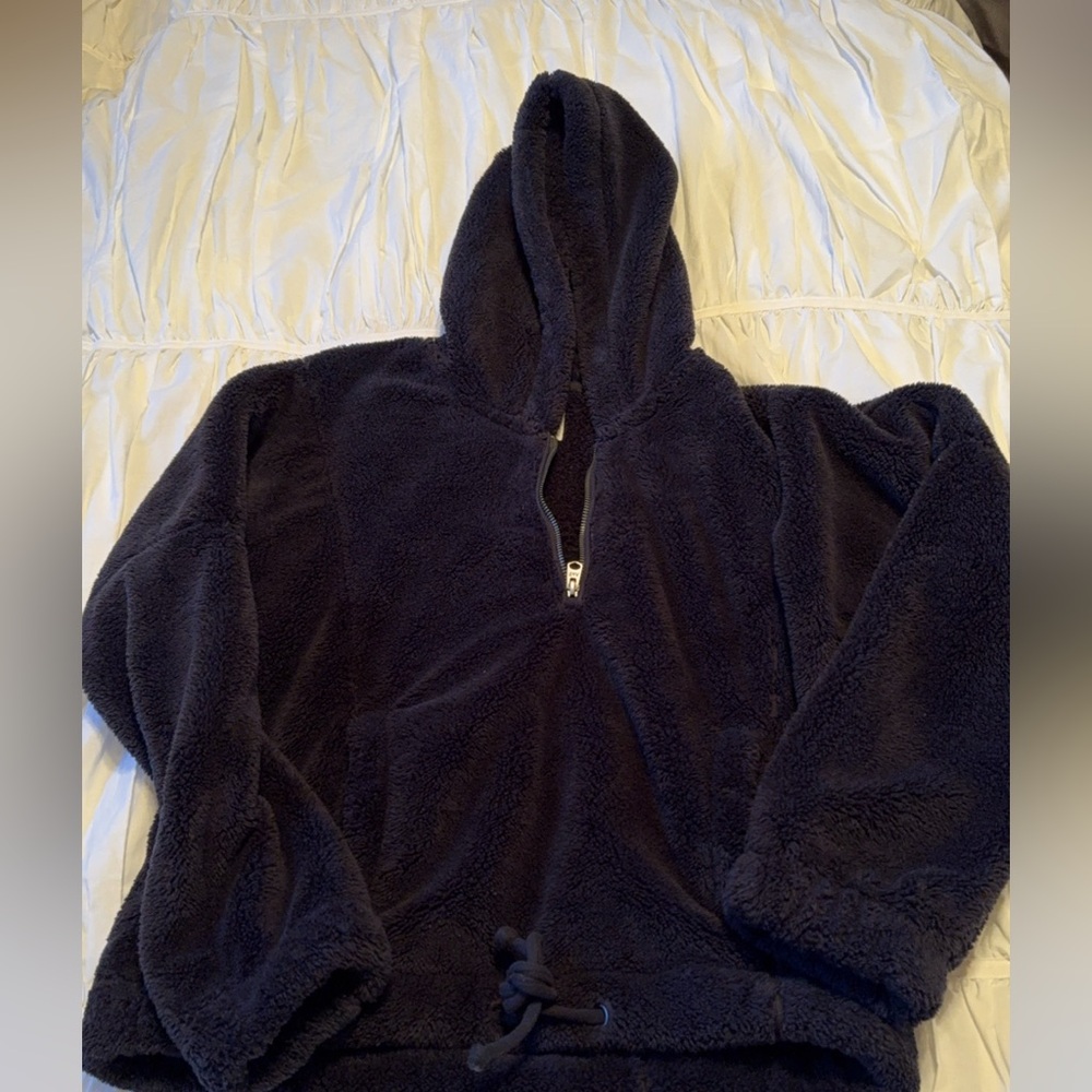 Abercrombie & Fitch Soft A& F Collection Black Shepherd pullover hoodie